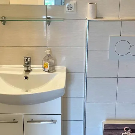 Appartamento Im Hang Direkt Am Hafen, 6 Betten, 175m2 Sassnitz