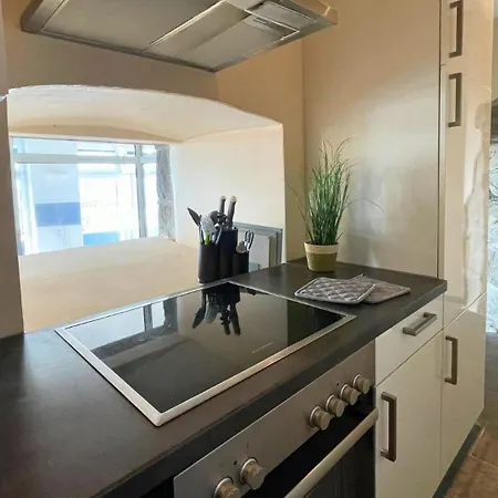 Im Hang Direkt Am Hafen, 6 Betten, 175m2 Appartamento Sassnitz