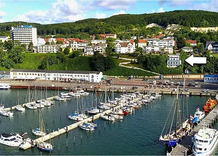 Im Hang Direkt Am Hafen, 6 Betten, 175m2 Lejlighed *